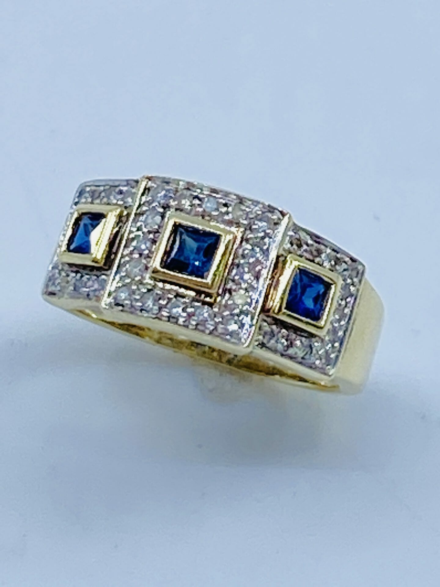 10kt yellow gold sapphires with diamonds ring