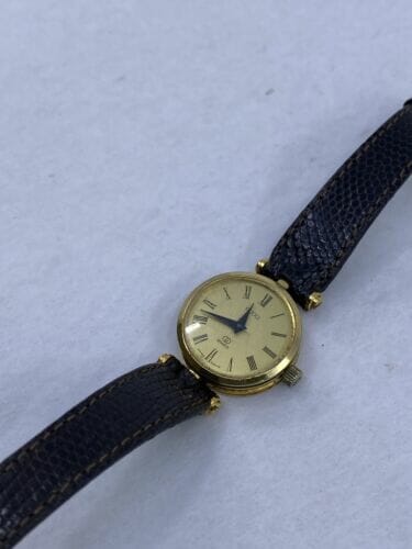 top of Vintage Gucci Ladies Watch